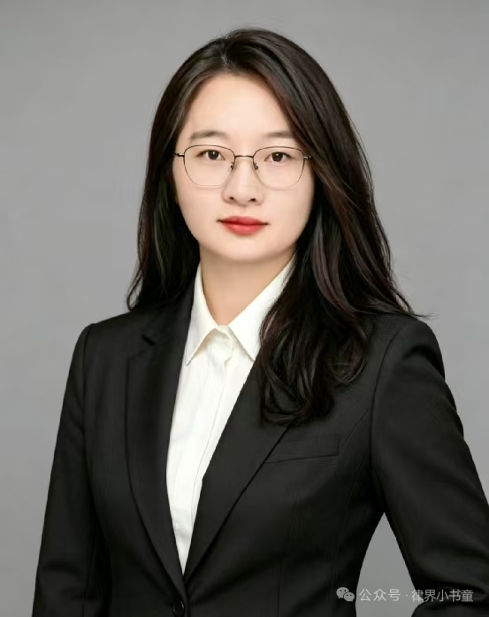 吕灵兮律师
